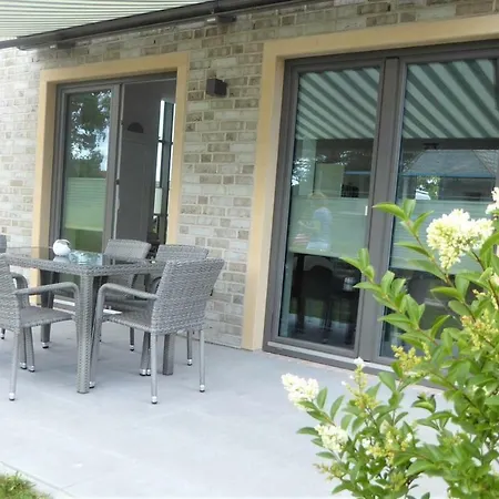 Haus Fehnhuus, Am Alten Deich 11a Prázdninový dům *