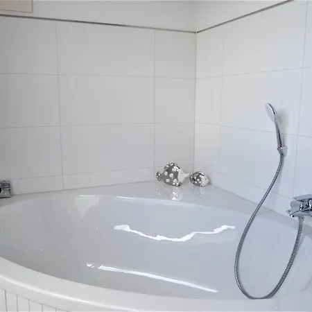 Haus Fehnhuus, Am Alten Deich 11a Holiday home